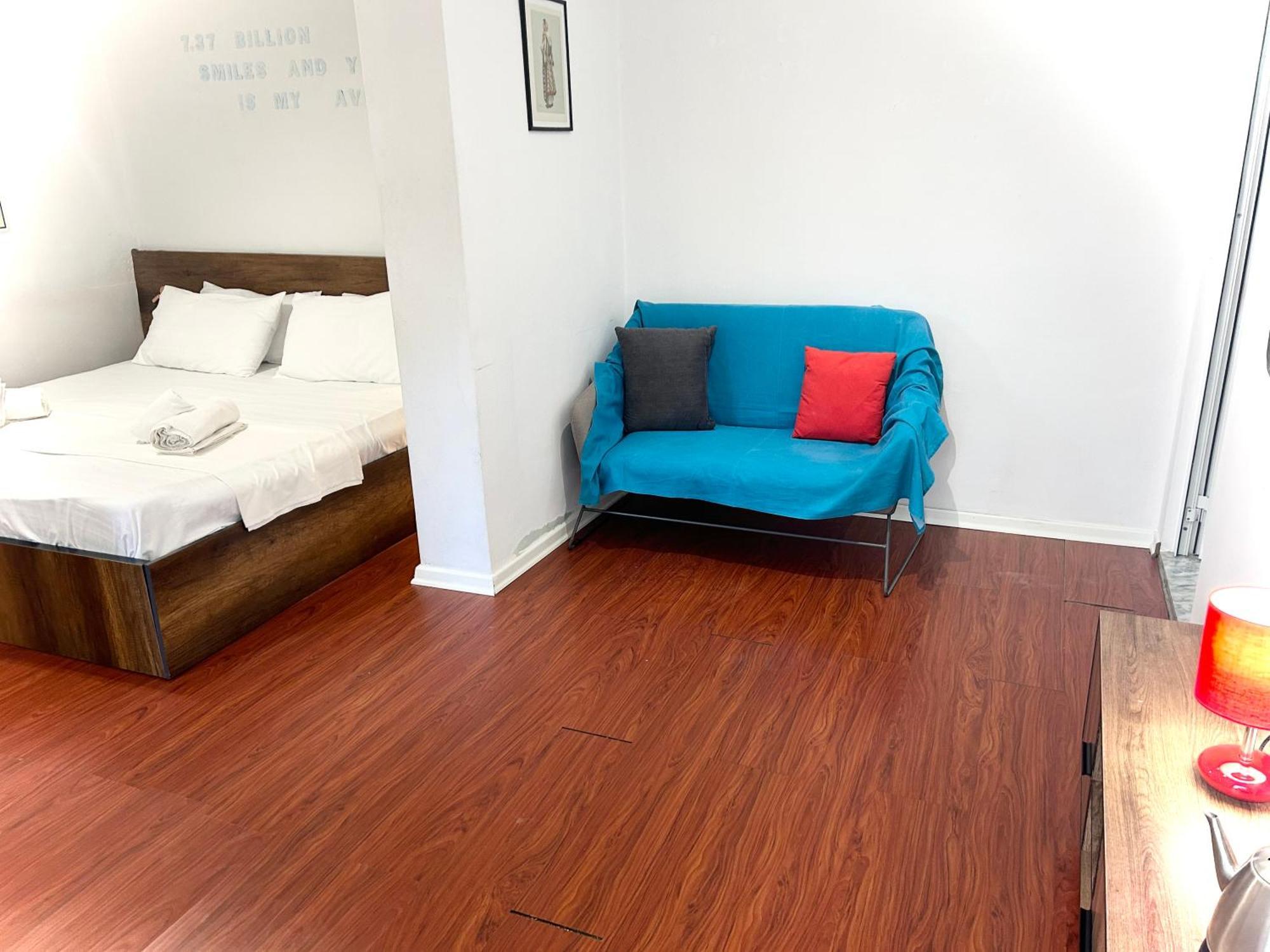 Budget Retreat Tirana & Studios Exterior foto